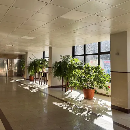 Center On Marszalkowska Street With Perfect View By P&m דירה *